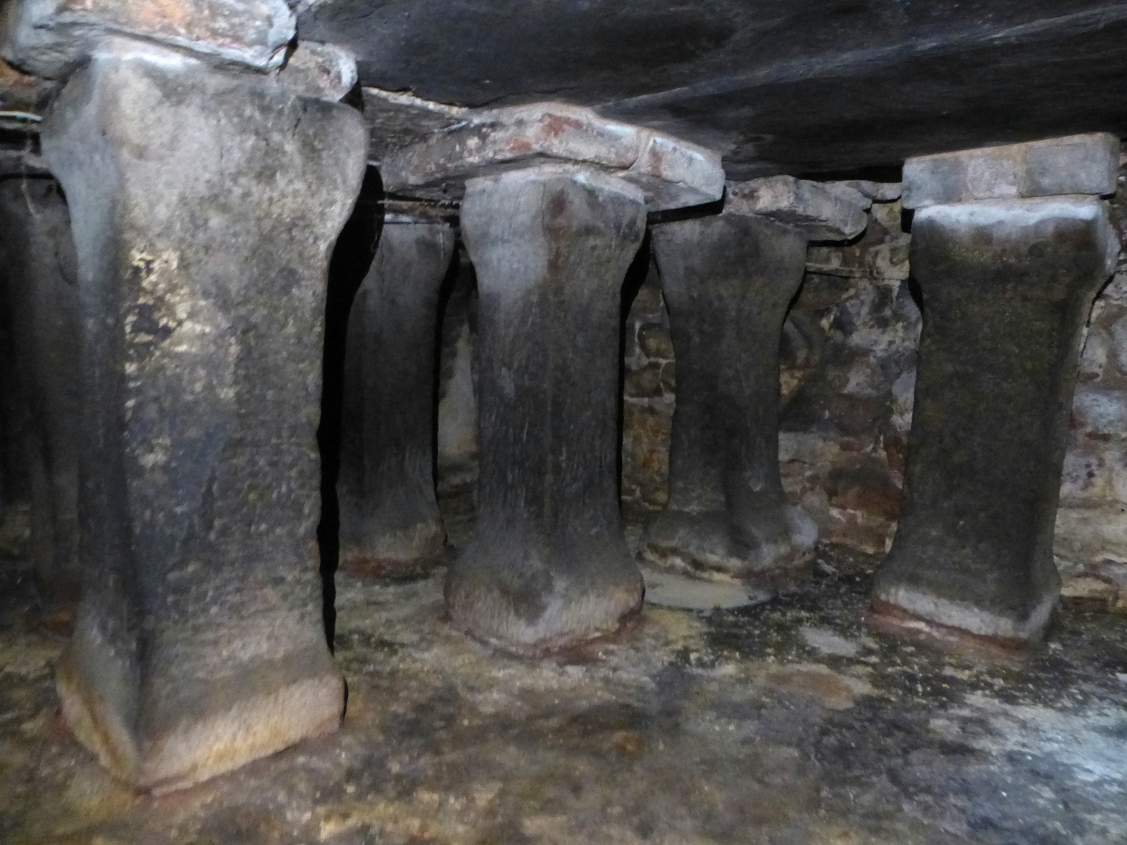 Hypocaustum im Keller des Bridge Cafés und Bistros [Foto: Sebastian Eckert].