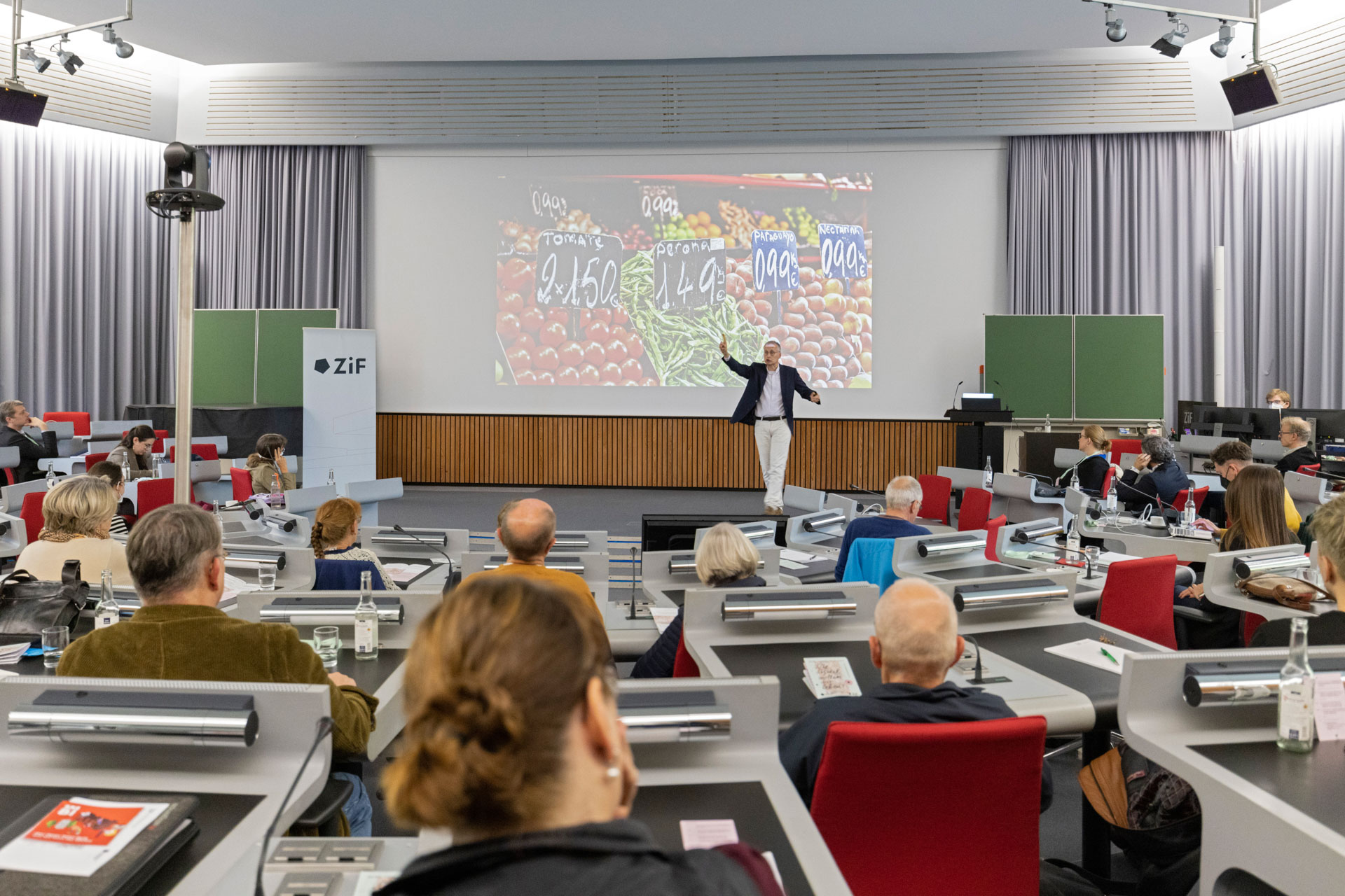 Viktor Mayer-Schönberger during his talk